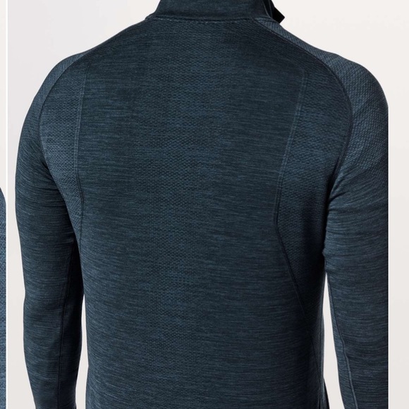 Lululemon Metal Vent Tech 1/2 Zip
Mineral Blue / Nautical Navy - Picture 2 of 12